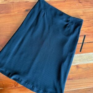 🦊 Larry Levine Elegant Black A-Line Skirt